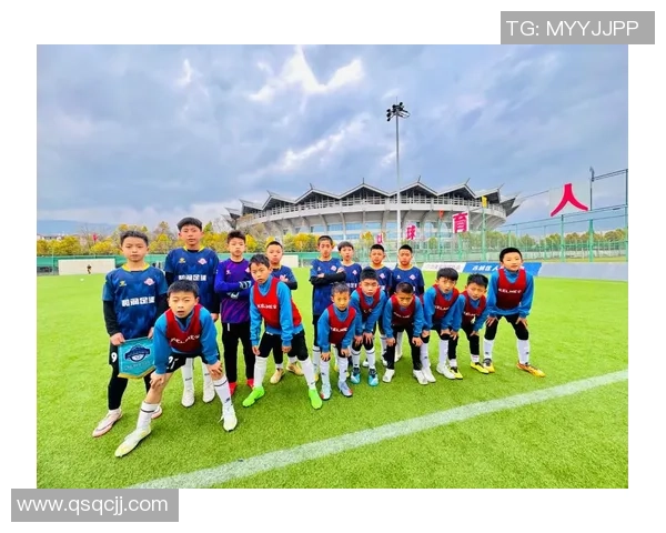 足球恋爱球星：热爱足球，热爱你